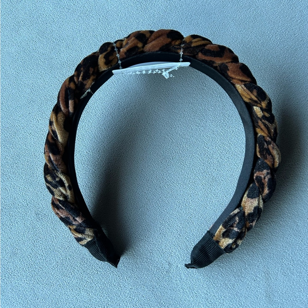Capelli of New York ~ Kids Leopard Velvet Braided Headband ~ Never Worn!